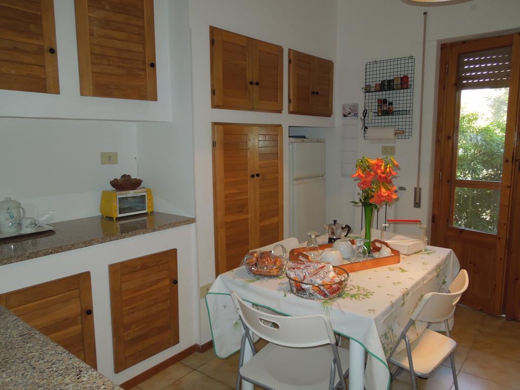 Al Mandorlo Casa Vacanze Витербо Экстерьер фото